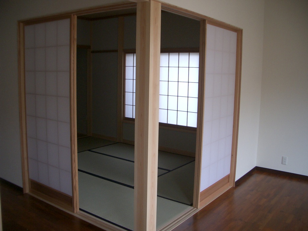 地元の木材を使った注文住宅：自然素材のあたたかい家